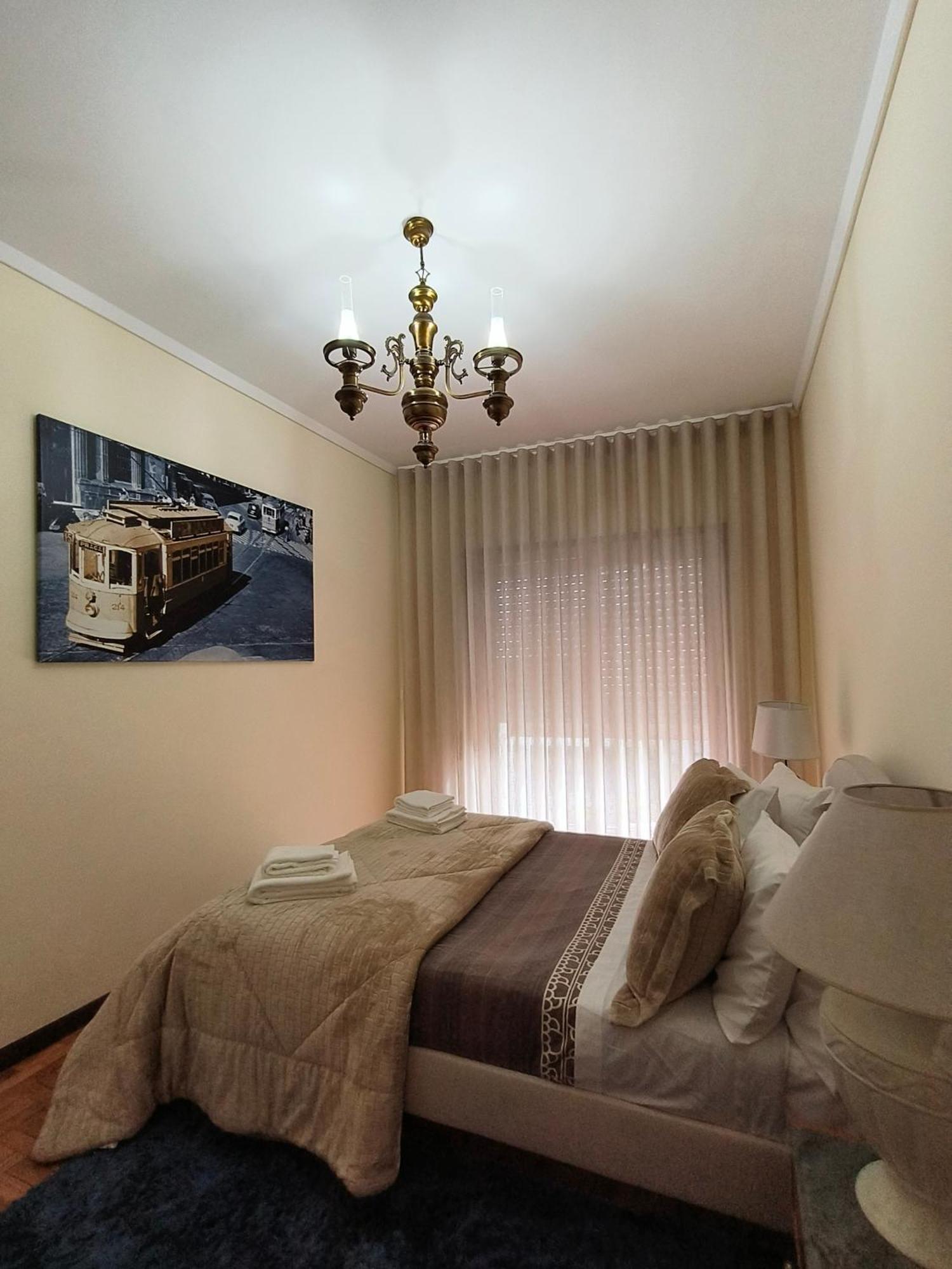 Art Gallery Apartment Porto Bagian luar foto